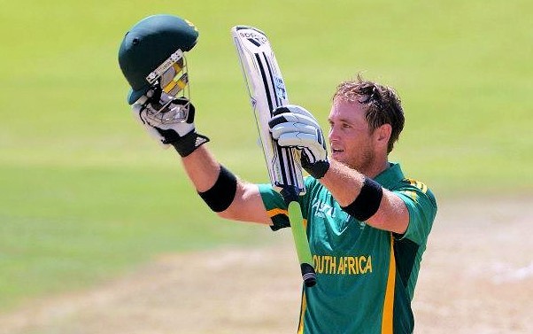 Ingram replaces Petersen at Somerset