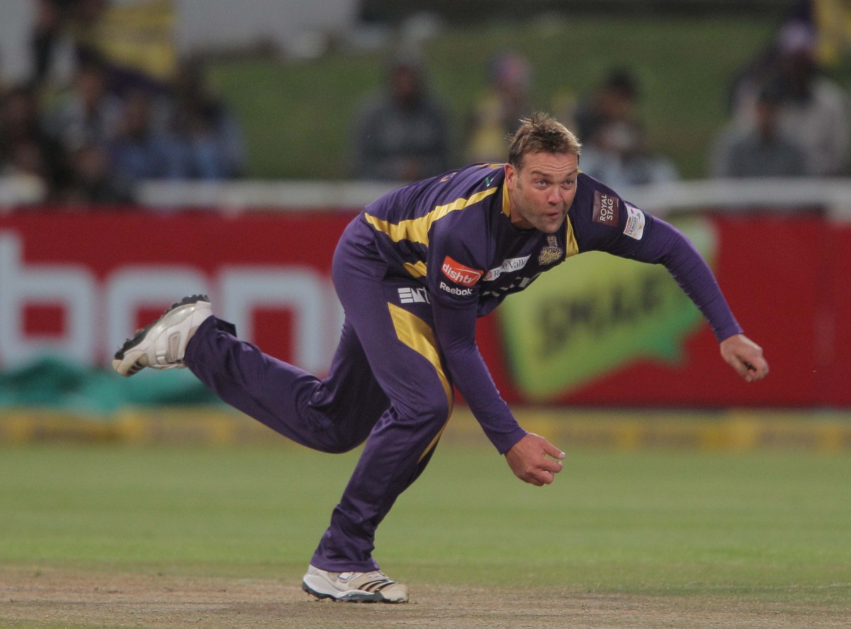 Kallis signs up with Sydney Thunder